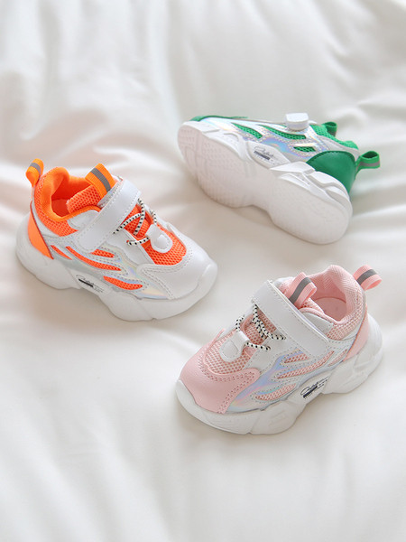 Gyerek sportcipő durva talppal lányoknak