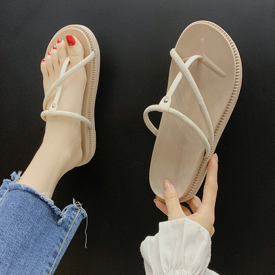 Ikdienas sieviešu čības pār purngalu ar augstu zoli