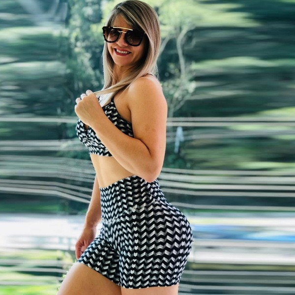 Īsi sieviešu melnbalti legingi ar augstu vidukli