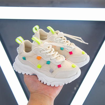 Jauns bērnu kedu modelis meitenēm ar raupju zoli un šņorēm