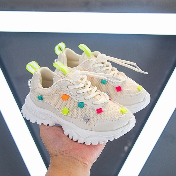 Jauns bērnu kedu modelis meitenēm ar raupju zoli un šņorēm