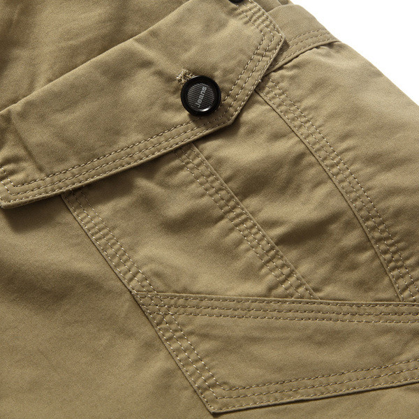 Férfi aktuális rövidnadrág sima modell