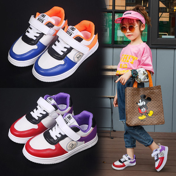 Lastele mõeldud lipsude ja kleebistega tossud tüdrukutele