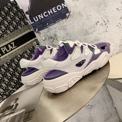 Sieviešu pavasara kedas ar izgriezumiem