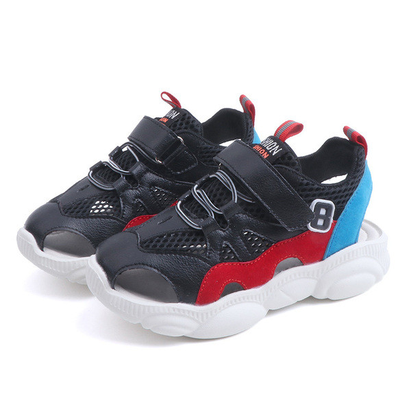 Pehme tallaga libisemiskindlad laste sandaalid poistele