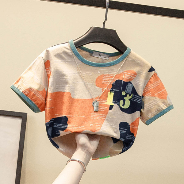 Μοντέρνα παιδική μπλούζα για αγόρια με κοντά μανίκια