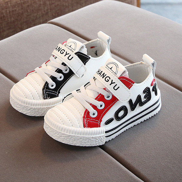 Dječje tenisice s natpisom i naljepnicom za djevojčice