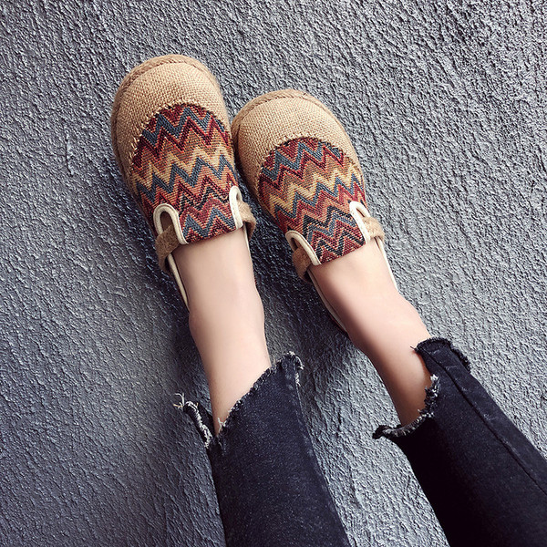 Naiste vabaaja kevadkingad lameda tallaga