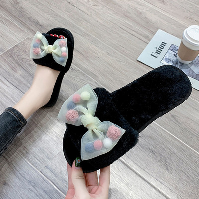 Dūnainas sieviešu čības ar lentīti