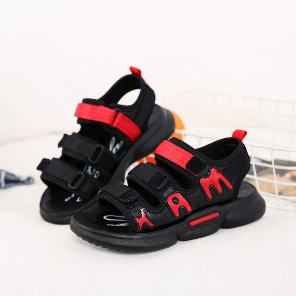 Feliratos csúszásmentes gyerekszandál fiúknak