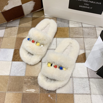 Pašdarinātas dūnu sieviešu čības ar krāsainiem akmentiņiem