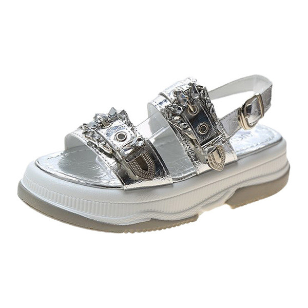 Sieviešu sandales ar augstām zolēm un metāla sprādzēm