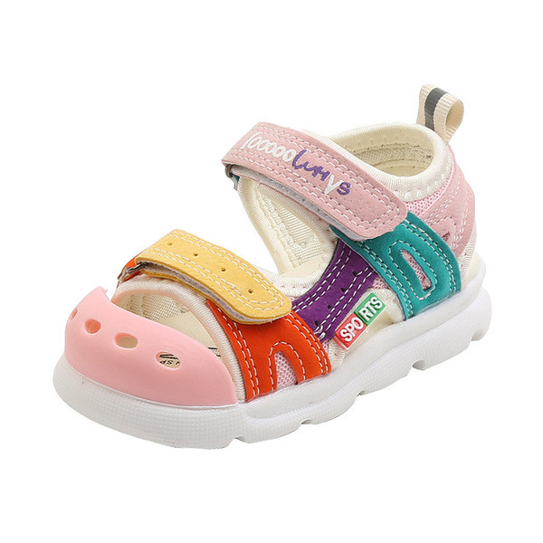 Színes, matricás gyerekszandál fiúknak és lányoknak