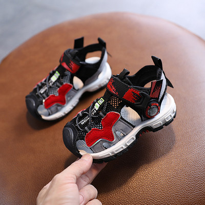 Bērnu sandales ar sietu un mežģīnēm zēniem