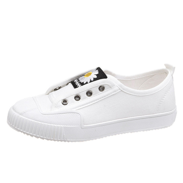 Női alkalmi cipő színes hímzéssel