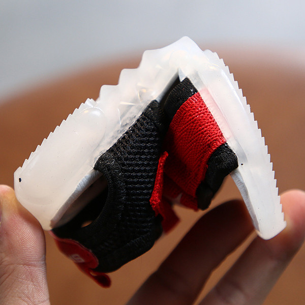 Dječje svjetleće sandale sa naljepnicom za dječake i djevojčice