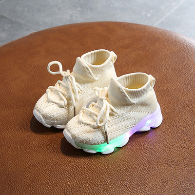 Napi izzó gyerekcipők nyakkendővel lányoknak