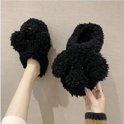 Pehelyszínes női papucs kutya formájú