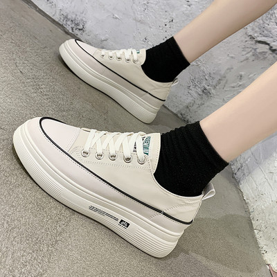 Sieviešu ikdienas kedas ar augstu un plakanu zoli