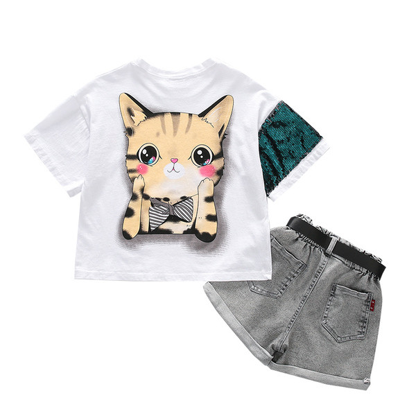 Napi gyerekkészlet lányoknak, két részből áll