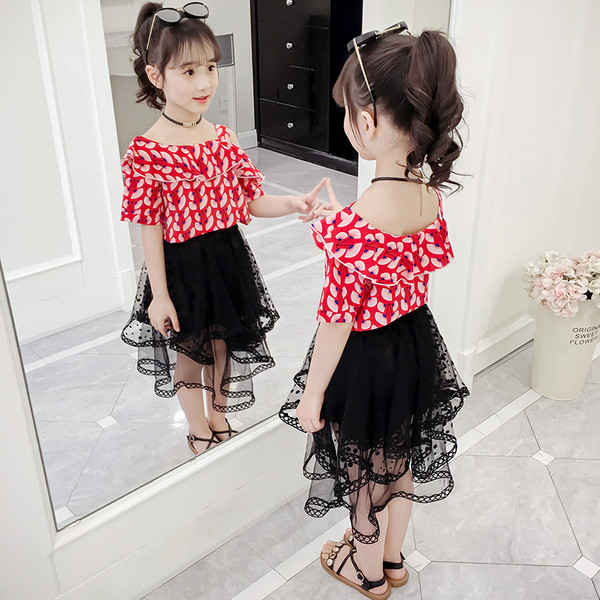 Moderns divdaļīgs bērnu komplekts ar svārkiem un blūzi