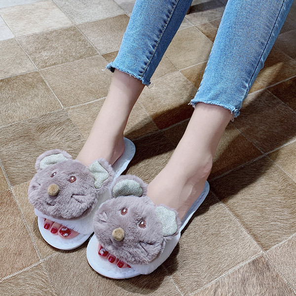 Házi készítésű pehelypapucs 3D díszítéssel