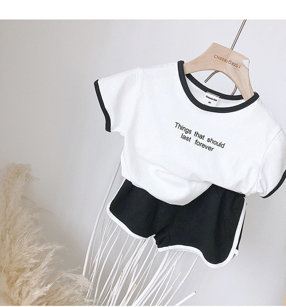 Moderni dječji set, čist model iz dva dijela