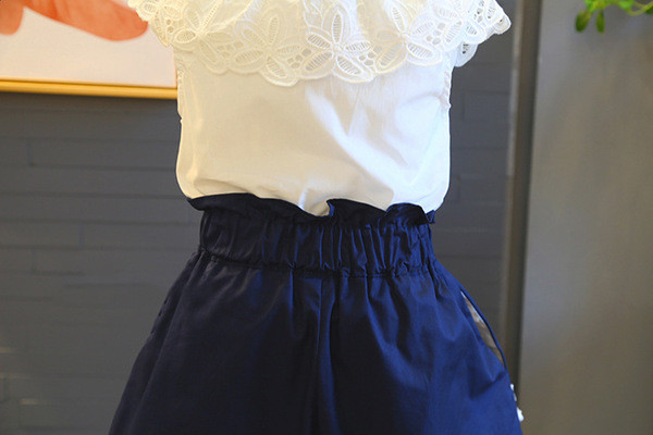 Bērnu moderns komplekts meitenēm divās daļās