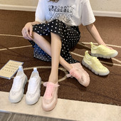 Modernas sieviešu vasaras kedas ar blīvējuma saitēm