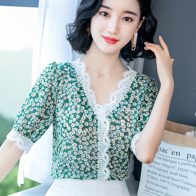 Új modell női ing csipkével és virágos motívumokkal