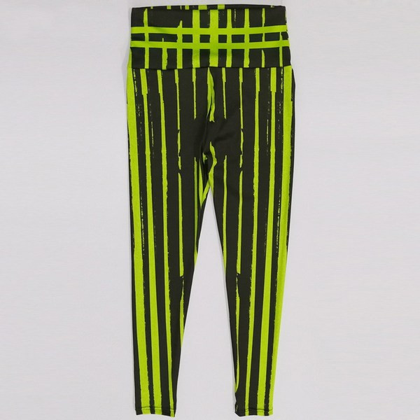 Sporta legingi ar apdruku un augstu vidukli