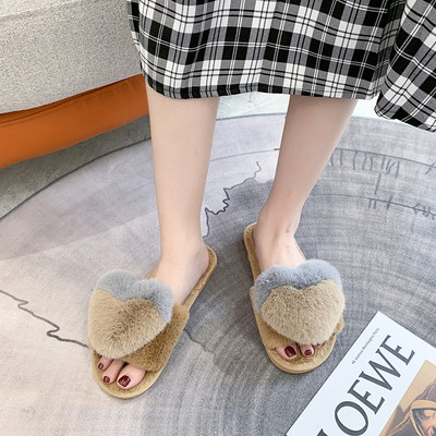 Pašdarinātas sieviešu dūnu čības ar plakanu zoli un sirdi