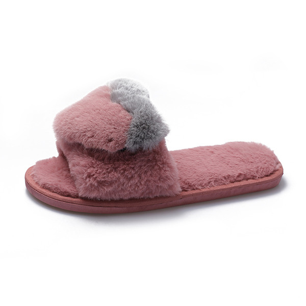 Pašdarinātas sieviešu dūnu čības ar plakanu zoli un sirdi