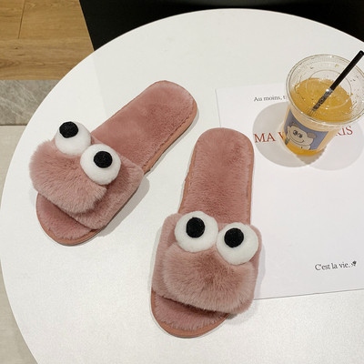 Pašdarinātas sieviešu čības ar 3D apdari un dūnām