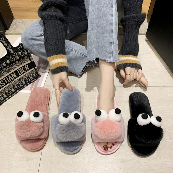 Pašdarinātas sieviešu čības ar 3D apdari un dūnām