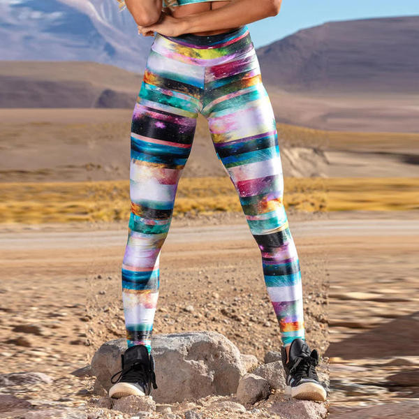 Légáteresztő anyagból készült magas derékú sportleggings