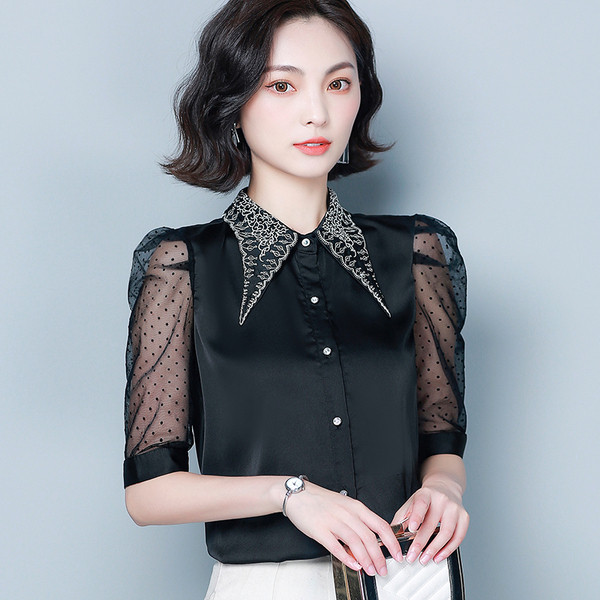 Modern női ing tüll ujjal és klasszikus gallérral