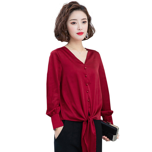 Szatén női ing V-nyakú és hosszú ujjú