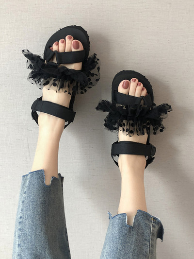 Нов модел дамски черни сандали с равна подметка и тюл