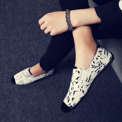 Moodsad meeste mokassiinid