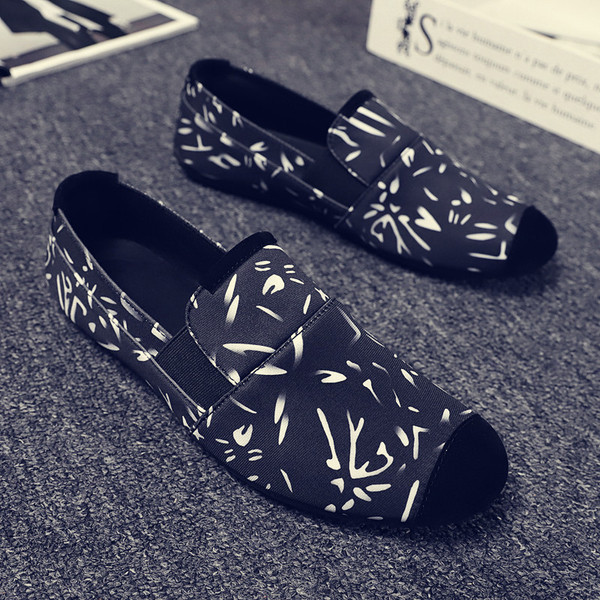 Moodsad meeste mokassiinid