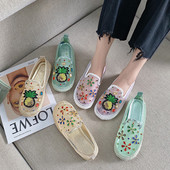 Alkalmi női mokaszinok - két modell kövekkel és flitterekkel