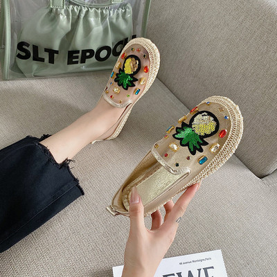 Alkalmi női mokaszinok - két modell kövekkel és flitterekkel