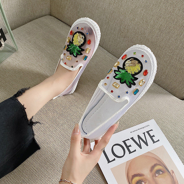 Alkalmi női mokaszinok - két modell kövekkel és flitterekkel