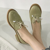 Sieviešu retro stila mokasīni ar mežģīnēm