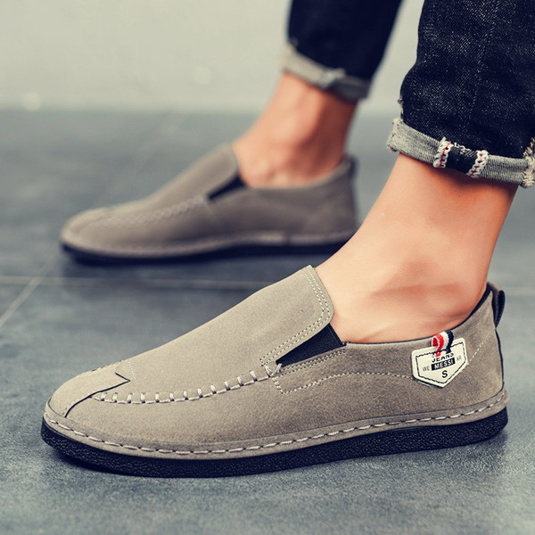 Férfi velúr mokaszinok rátéttel