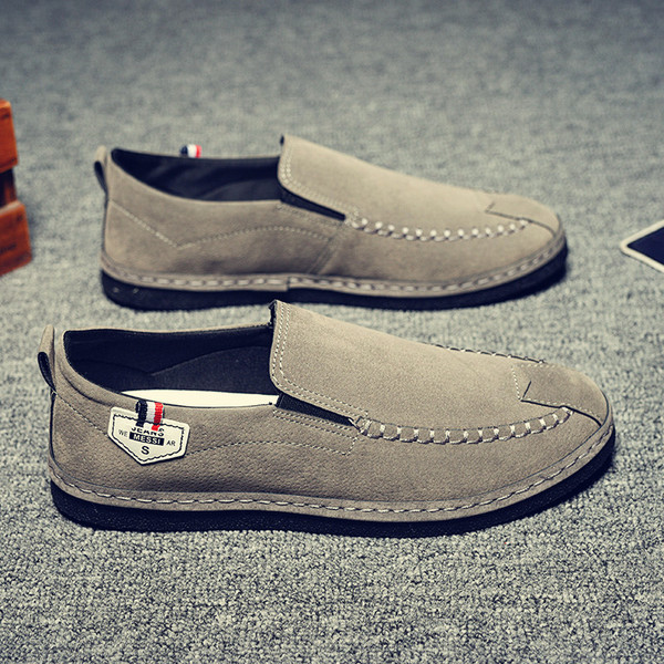 Férfi velúr mokaszinok rátéttel