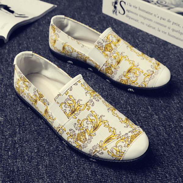 Elegantne muške mokasine s printom