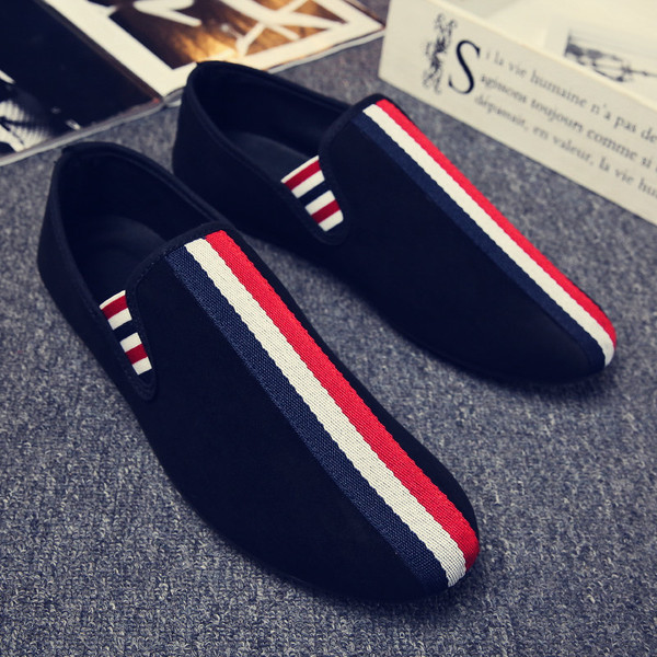 Tavaszi férfi velúr mokaszinok