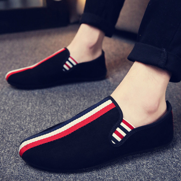 Tavaszi férfi velúr mokaszinok